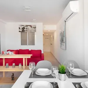 https://apartamento-dana-i.1costadelsol.com