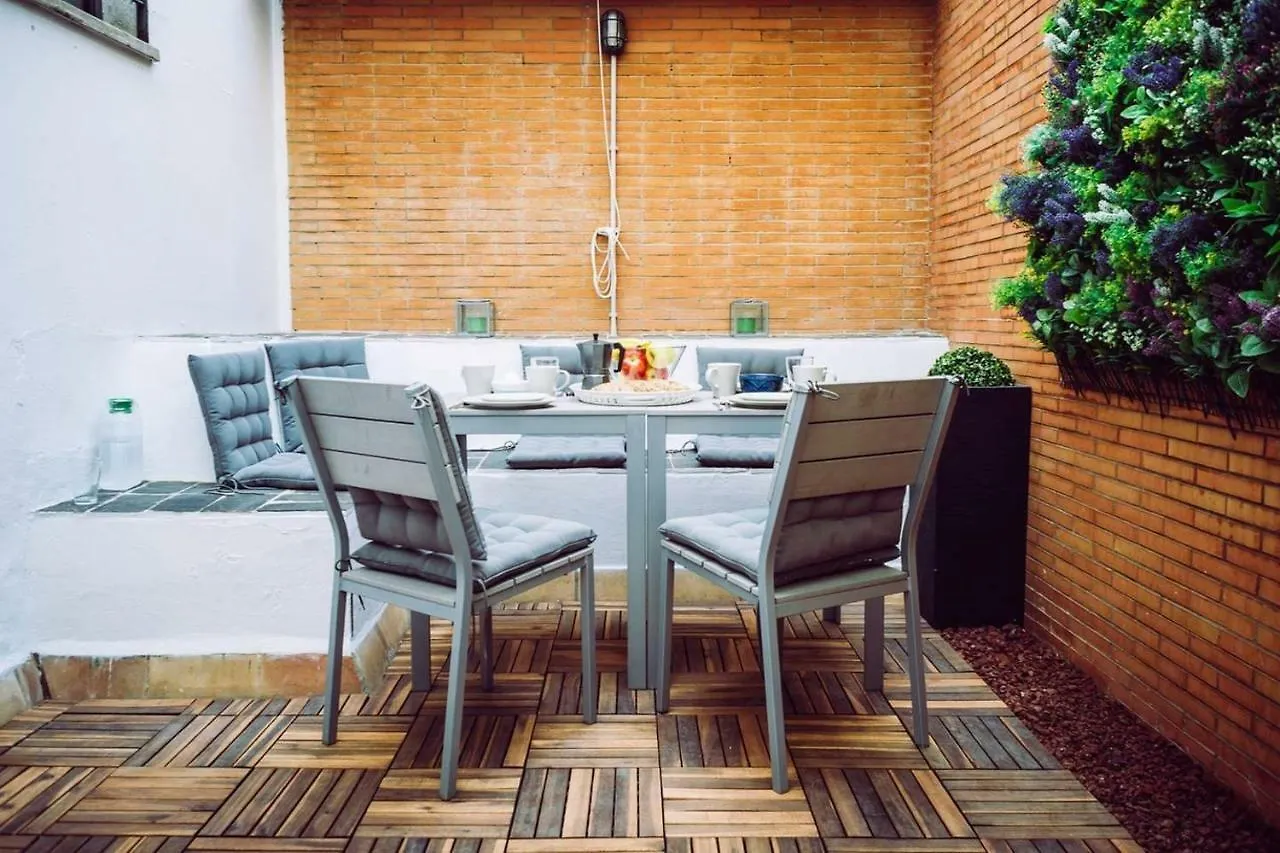A4 Centro De Sevilla Catedral Santa Cruz Parking Privado Opcional Испания