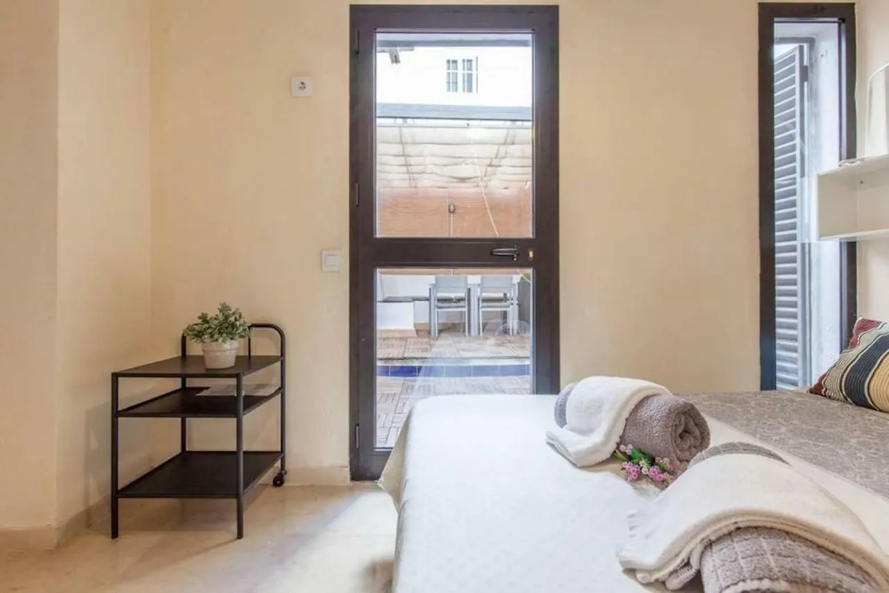 Apartamento A4 Centro De Sevilla Catedral Santa Cruz Parking Privado Opcional